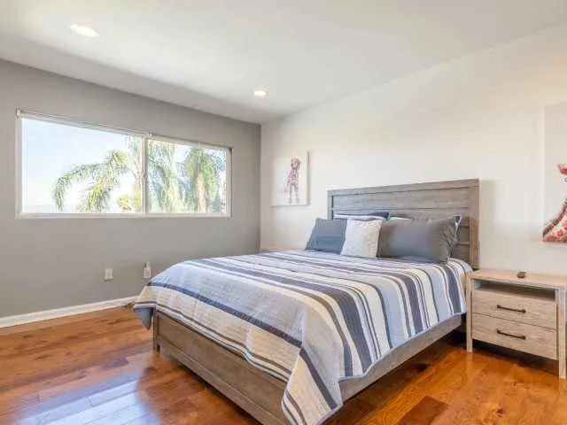 Feel at Ease in the Comfort of a Private Room