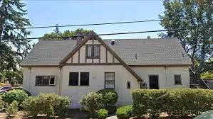 HealthRIGHT 360 Laurel House Residential